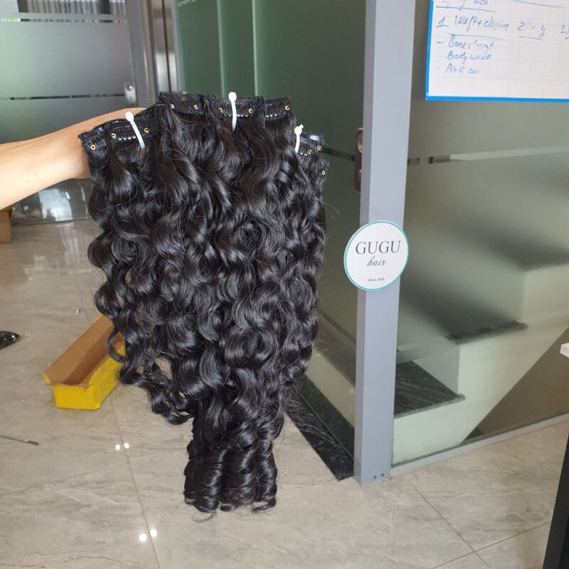 Clip in hair Extentions