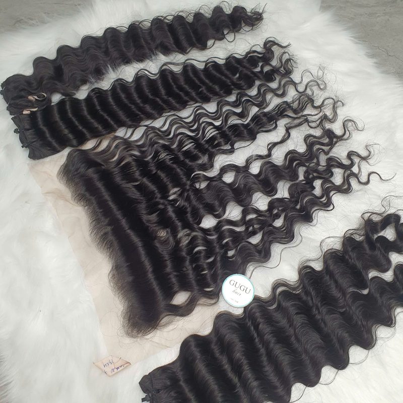 13x4 lace front wig curly