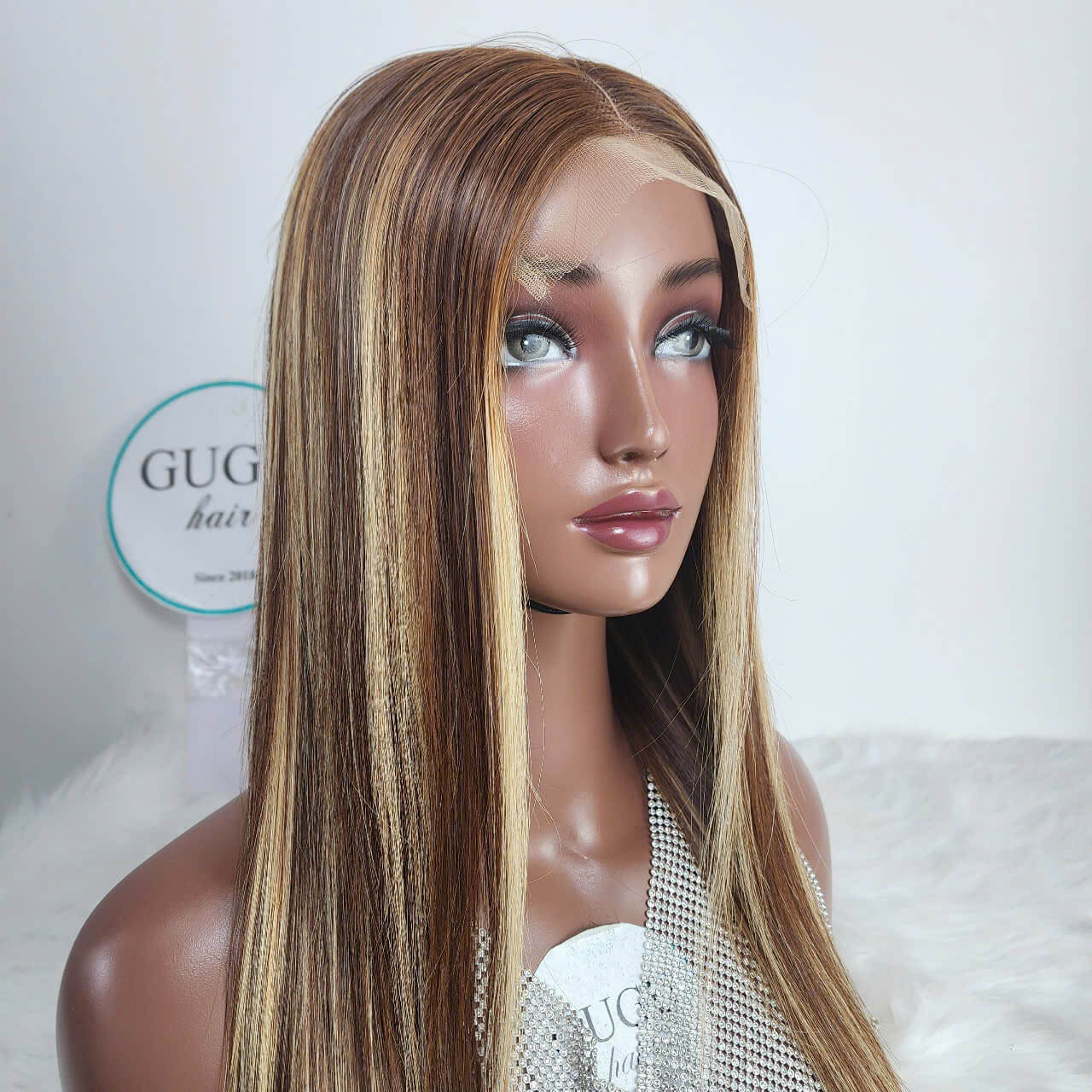 24 Inch Long Straight Lace Front Wig – Honey Blonde Highlight