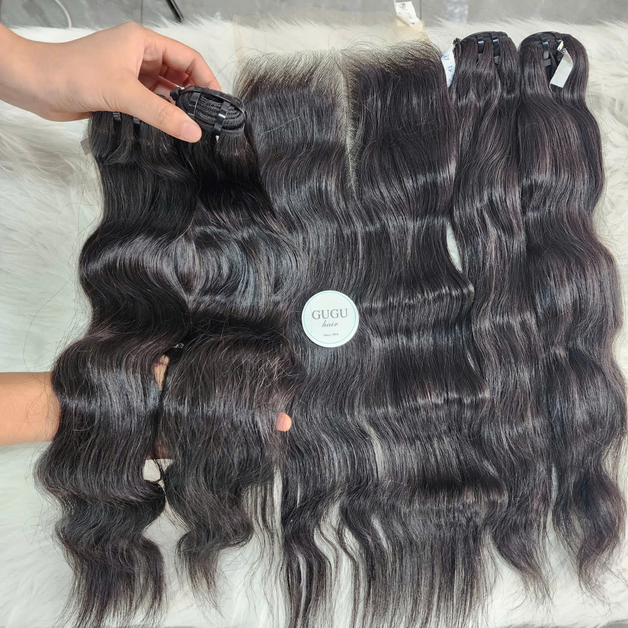 Premium Vietnamese Natural Wavy Raw Human Hair Bundle