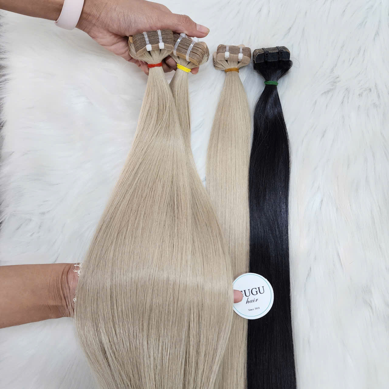 Blonde Tape in hair Extensions
