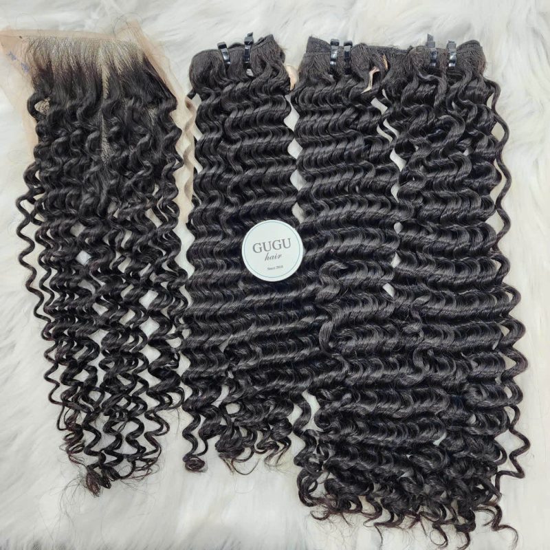 100% Vietnamese human hair bundle weft water curly extensions.