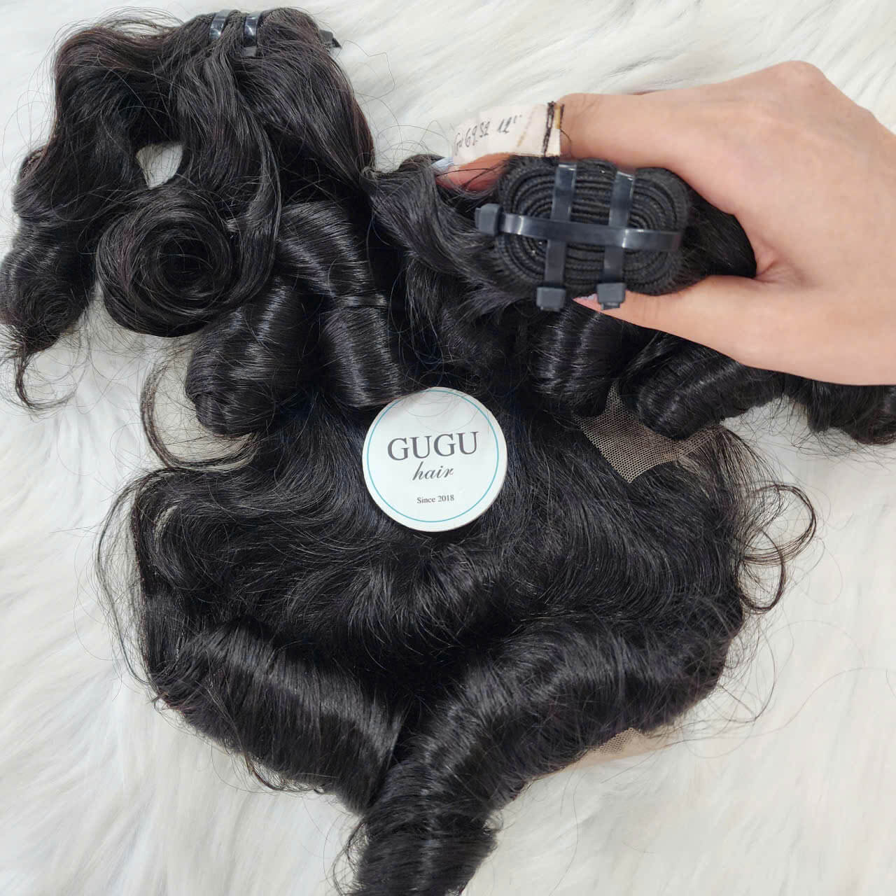 Super Density Weft Curly Hair Bundle 100% Raw Vietnamese hair