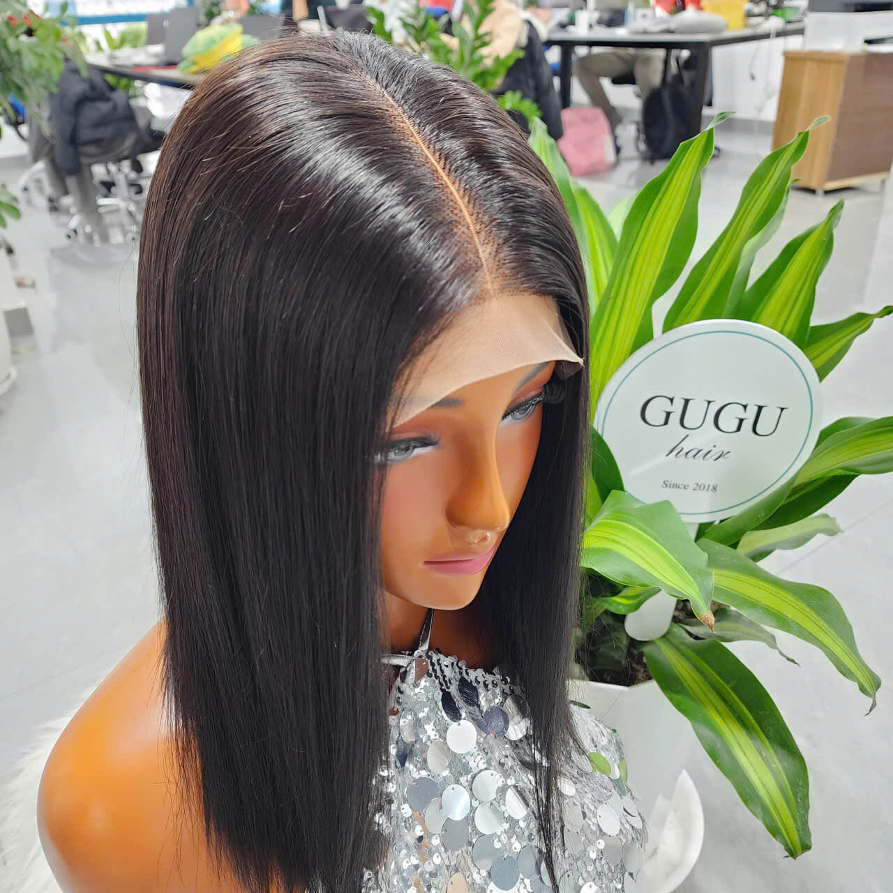 Glueness Bob Wigs 10 Inch Nartural Color Raw Vietnamese Human Hair