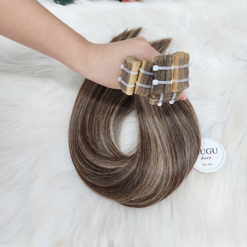 tape in hair extensions brown with blonde highlights